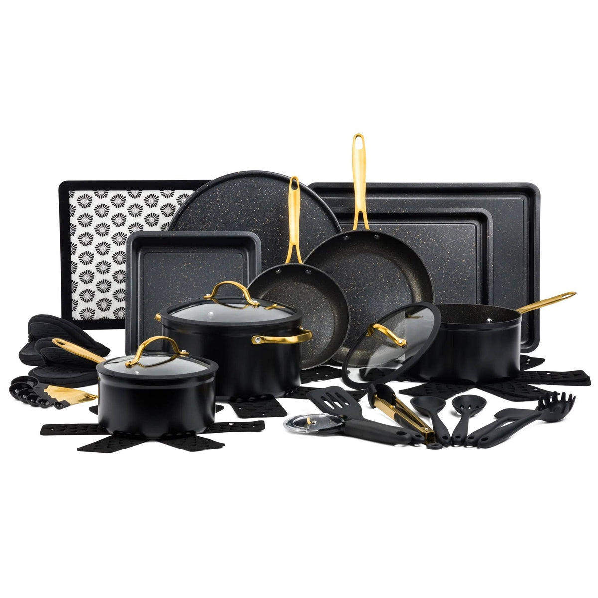 Thyme & Table 32-Piece Cookware & Bakeware Non - Stick Set, Black